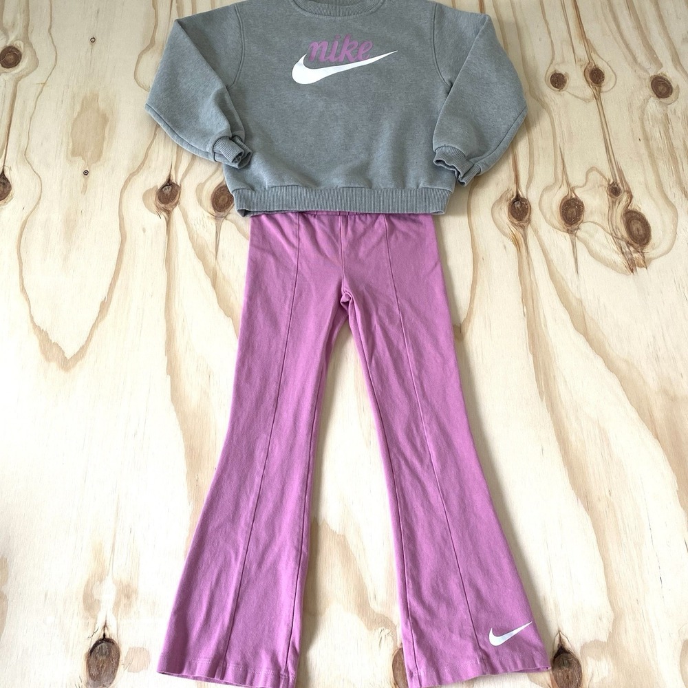 Nike Girls Size 6x Sweatshirt and Flared Leggings Set 6-7 Years